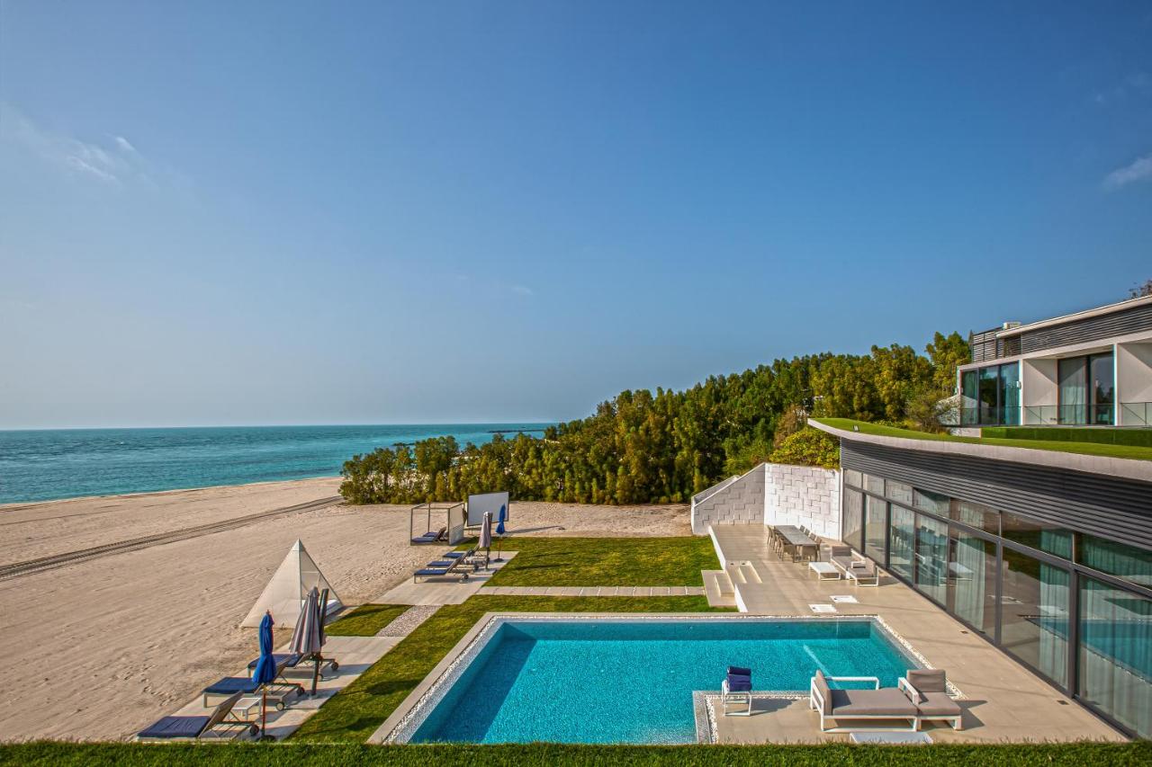 Paradise Nurai Villa - 6 Bedrooms